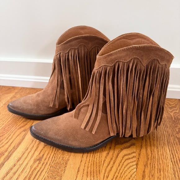Sundance Suede Fringe Pointed Toe Ankle Boot in Brown Size EU 37 US 6.5 - Picture 2 of 10